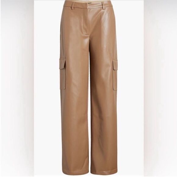 066 NWOT Halogen® Wide Leg Faux Leather Cargo Pants Size L - Picture 1 of 13